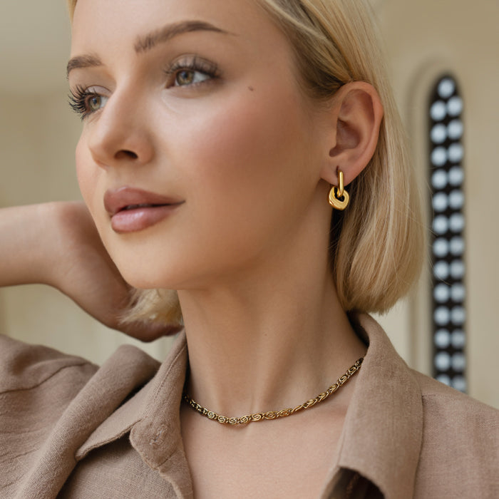Liora Necklace
