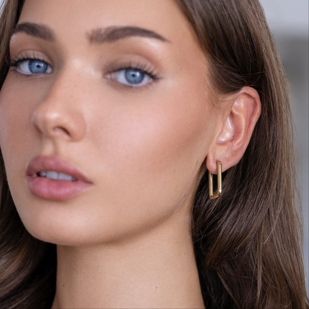 Maddie Hoops