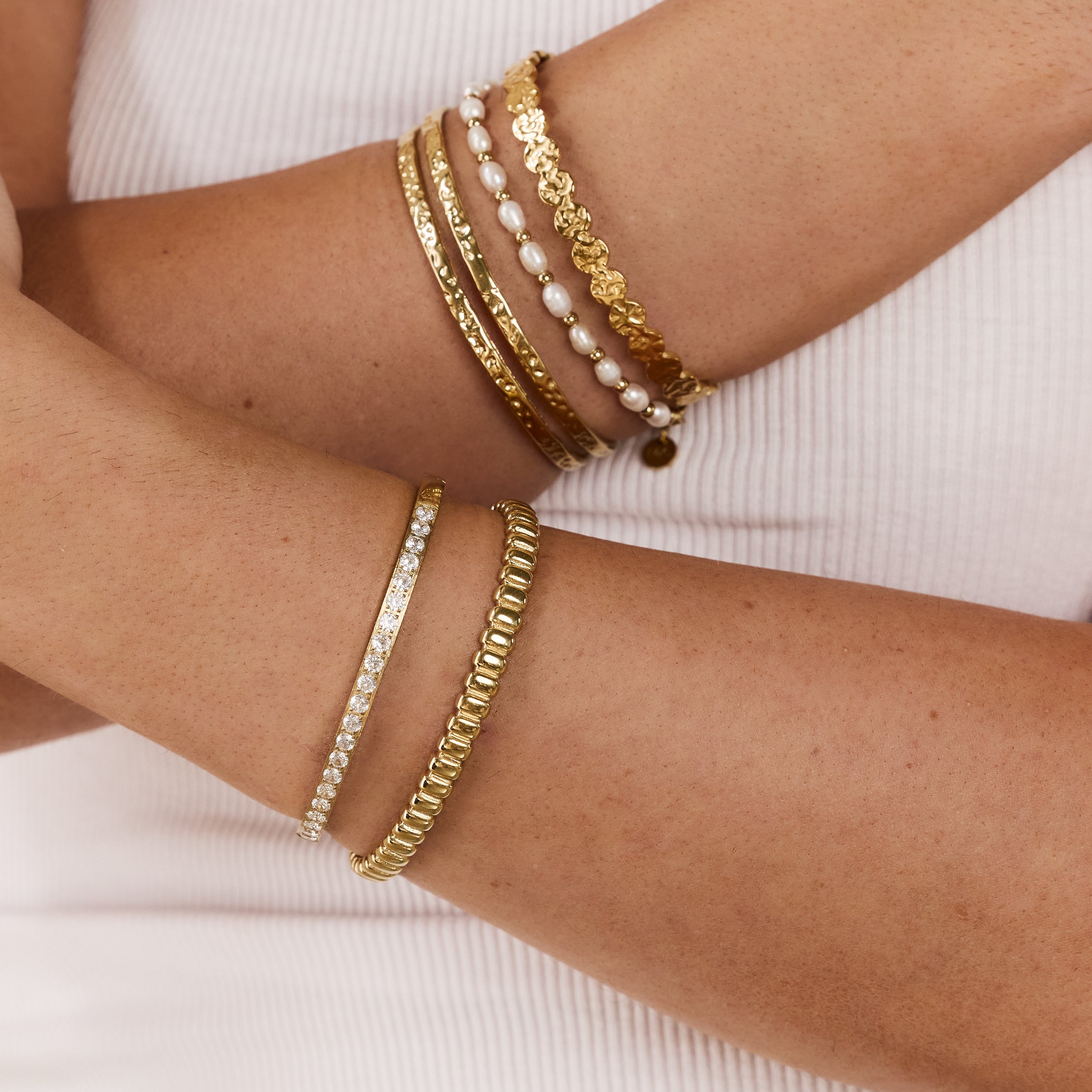 Lexi Gold Bangle