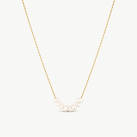 Layla Pearl Necklace