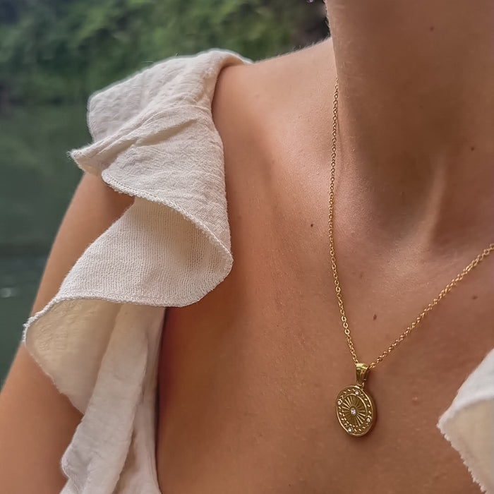 Starlet Pendant Necklace