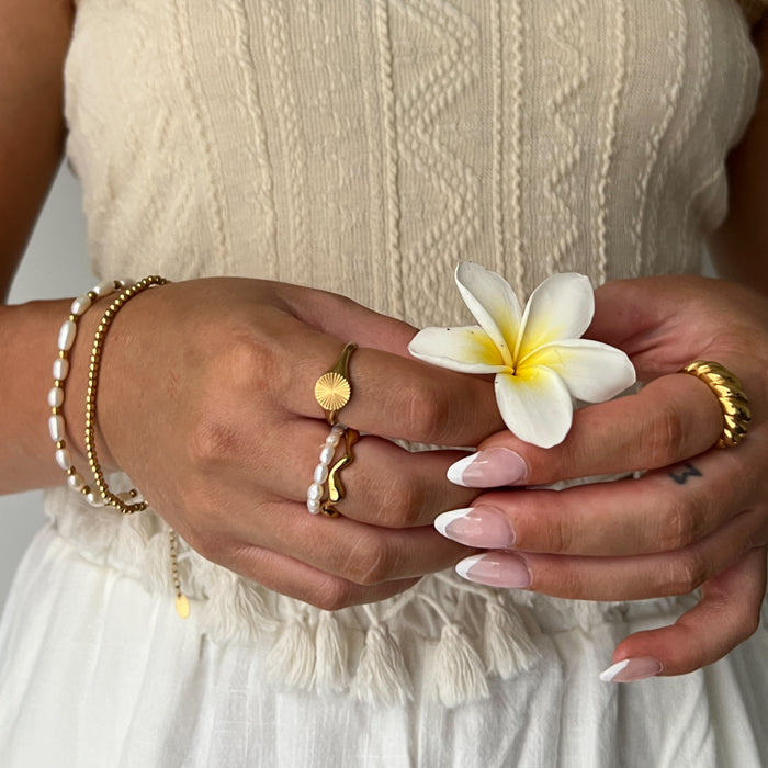 Wavy Gold Ring